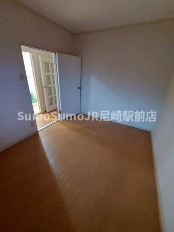 居室(ゆったり過ごせるリビングです)