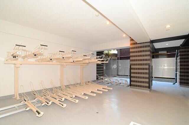 物件内観写真13　( )