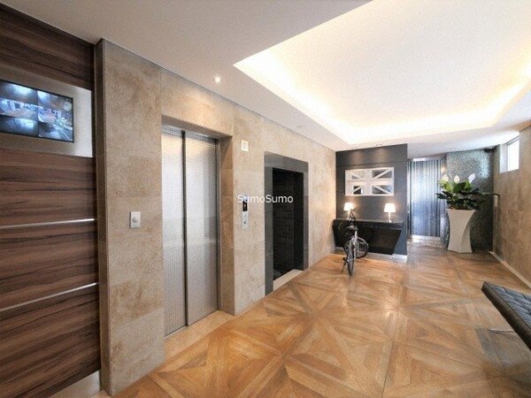 ロビー・ラウンジ