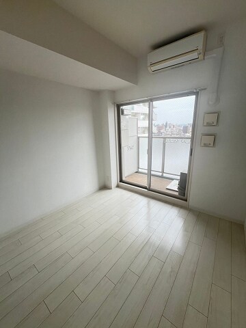 物件内観写真8　(寝室です)