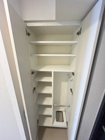 物件内観写真24　(十分な収納スペースがあります)