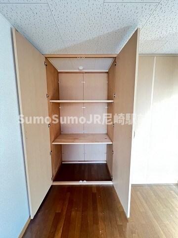 物件内観写真15　(大きなものも収納できそうです)