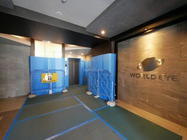 物件外観写真3　(ロビーです)