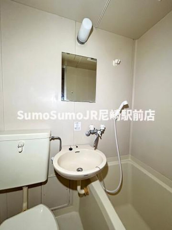 洗面・脱衣所(コンパクトで使いやすい洗面所)