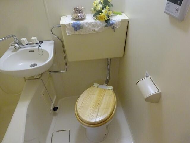 物件内観写真5　( )