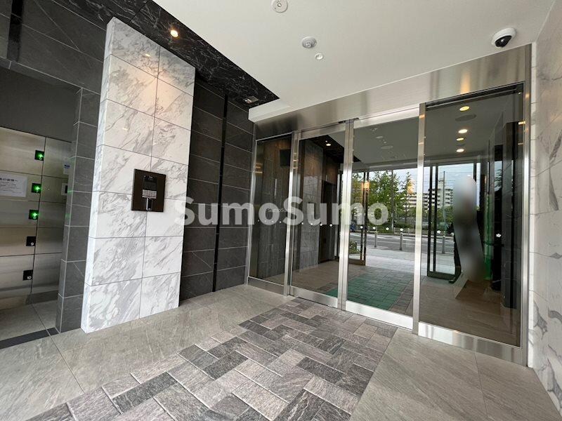 物件外観写真2　(建物の内部です)