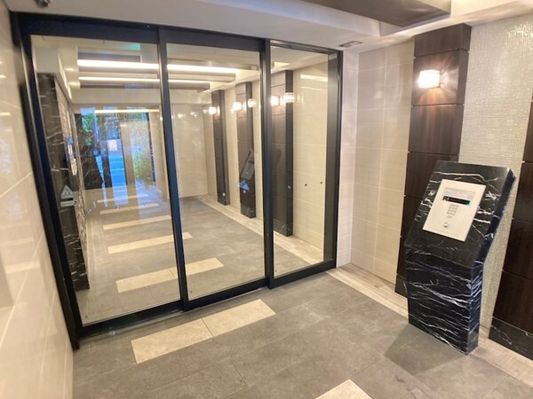 ロビー・ラウンジ