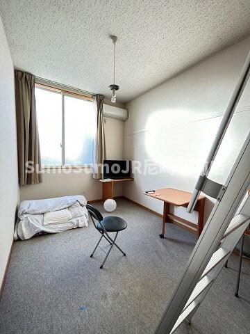 物件内観写真14　(使いやすい居間です)