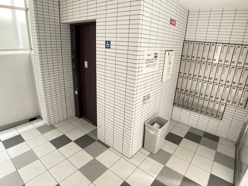 物件外観写真3　(毎日通るロビーはこのようになっています)