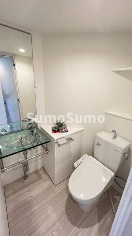 物件内観写真4　(清潔感のあるトイレです)