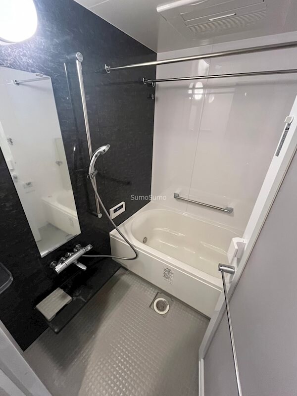 物件内観写真9　(お風呂で日々の疲れを落としましょう)