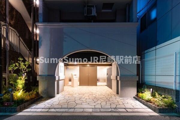 エントランス(建物の内部です)