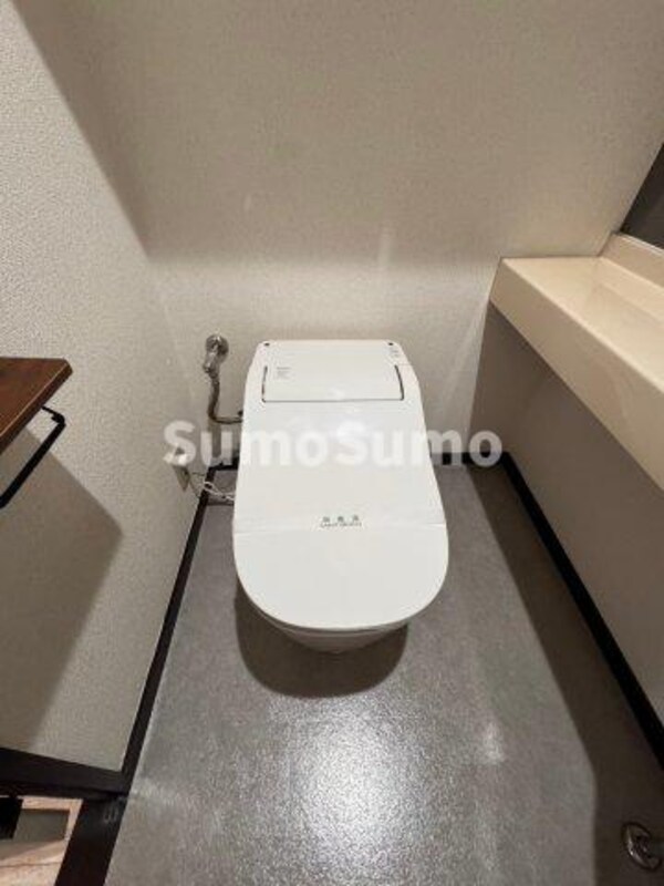 トイレ(ゆったりとした空間のトイレです)