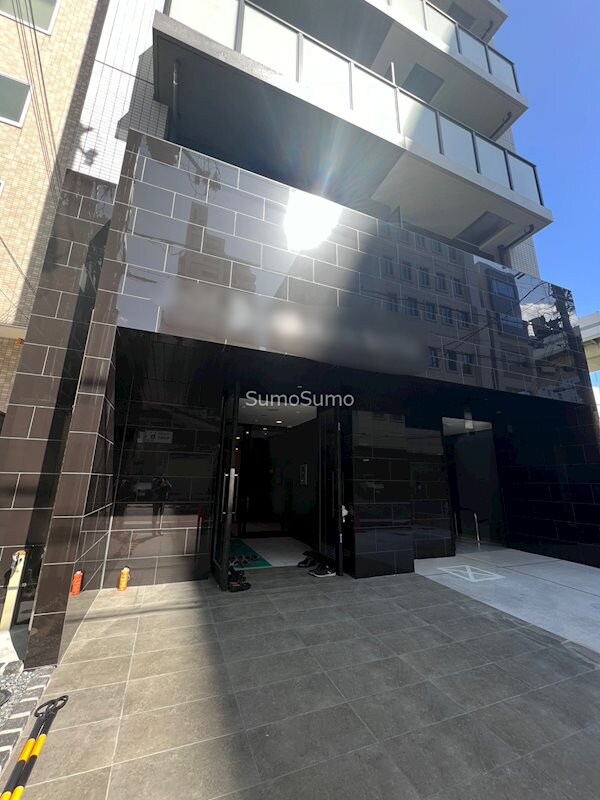 物件外観写真2　(エントランスです)