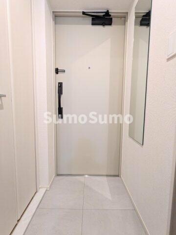 物件内観写真3　(毎日通る玄関はこちらです)