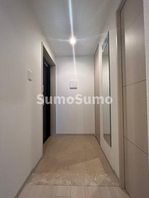 物件内観写真4　(玄関です)