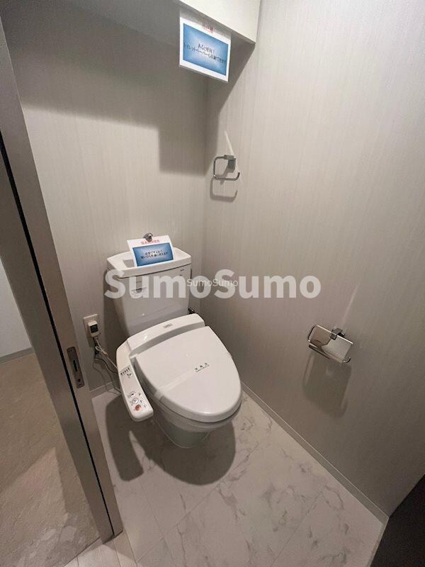 物件内観写真10　(シンプルで使いやすいトイレです)