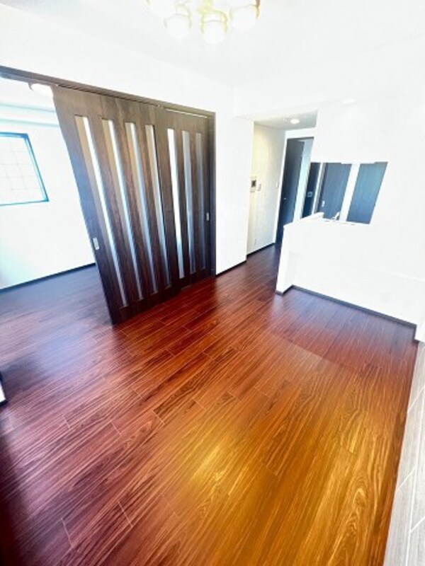 居室(使いやすい居間です)