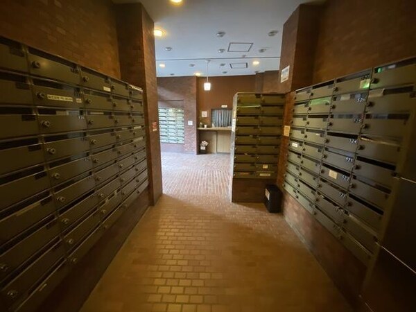 ロビー・ラウンジ