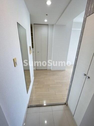 物件内観写真5　(玄関です)