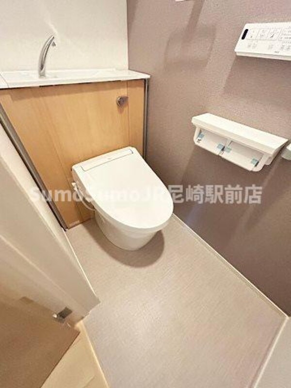 トイレ(落ち着いたトイレです)