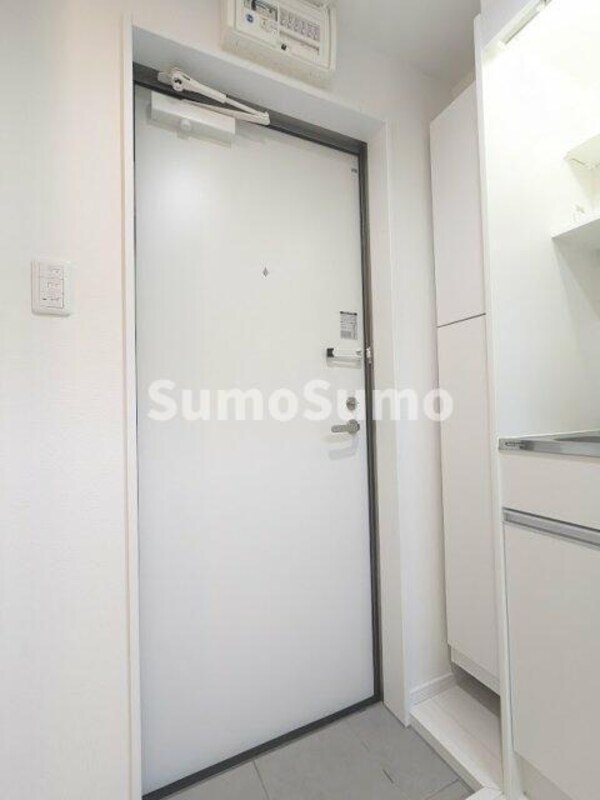 玄関(シンプルで使いやすい玄関です)