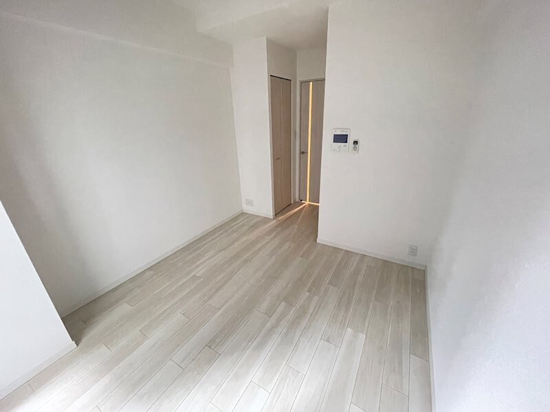 物件内観写真7　(使い勝手のいい寝室です)