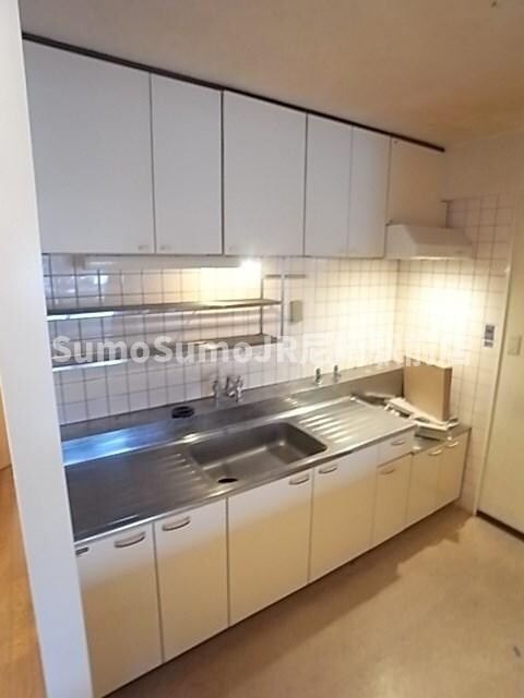 物件内観写真4　(キッチンでお料理をお楽しみください)