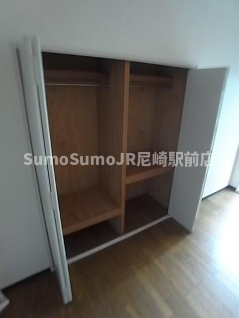 物件内観写真26　(収納スペース豊富です)