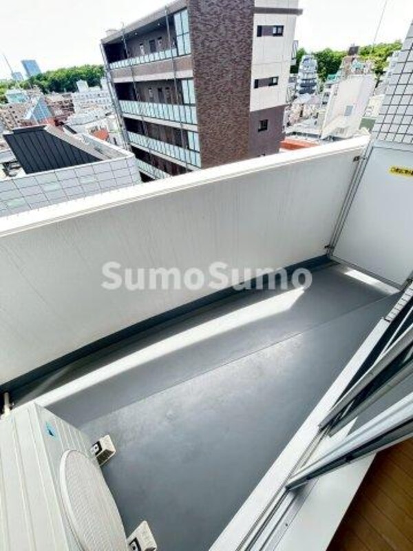 バルコニー(落ち着いた時間を過ごせるバルコニーです)