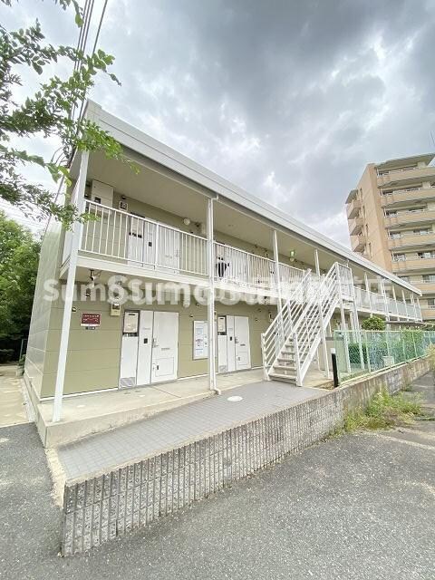 物件外観写真1　(外観もきれいです)