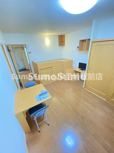 物件内観写真3　(おしゃれなリビングです)