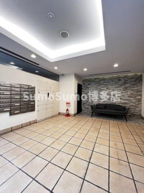 ロビー・ラウンジ