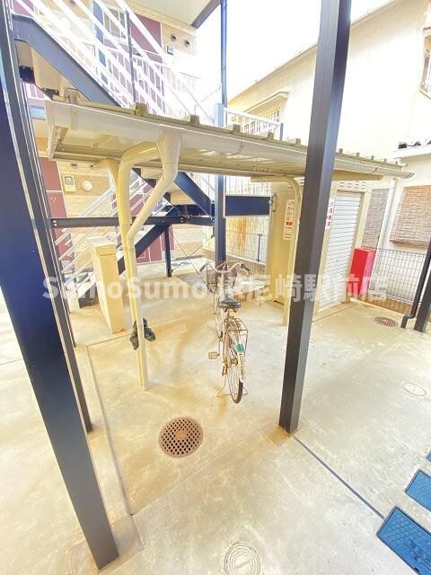 物件外観写真2　(外観もきれいです)