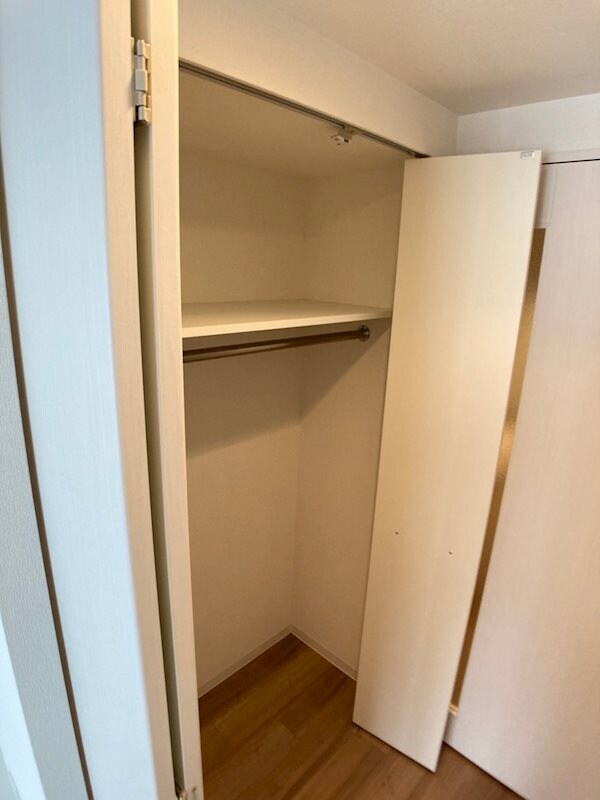 物件内観写真13　(専用の収納スペースです)