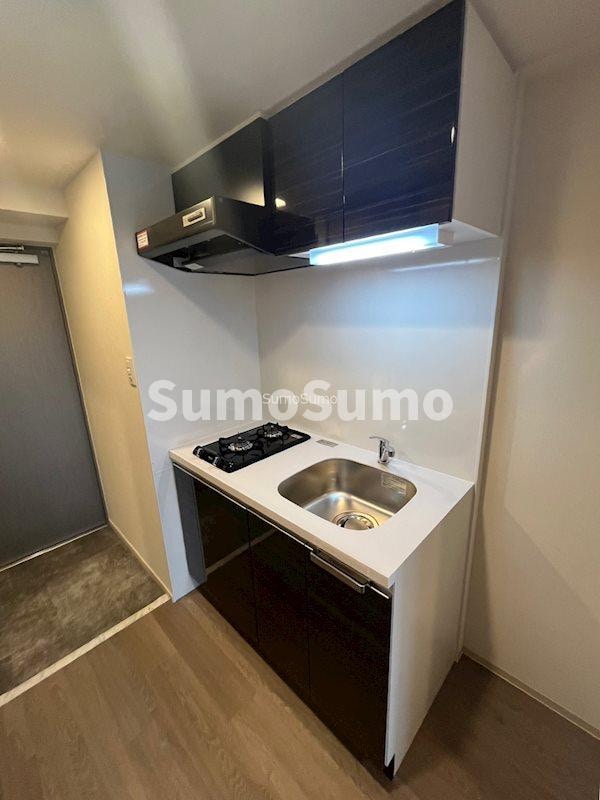 キッチン(コンパクトなキッチンで掃除もラクラク)