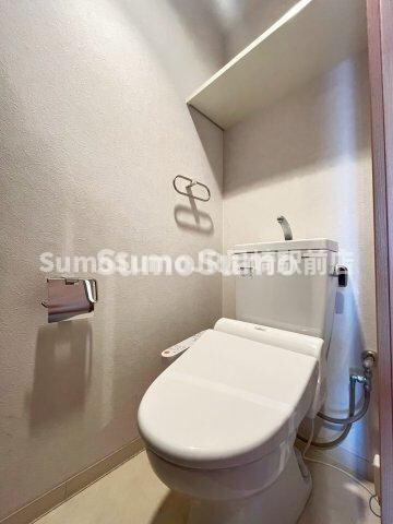 物件内観写真20　(ゆったりとした空間のトイレです)