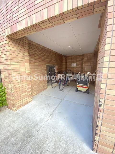 物件外観写真3　(物件の外観です)