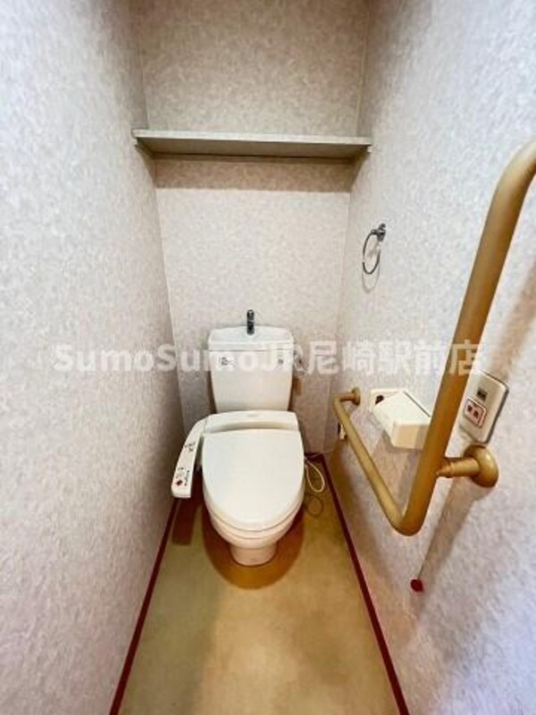 トイレ(清潔感のあるトイレです)
