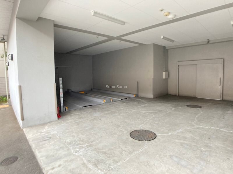 物件外観写真4　(カースペースがあります)