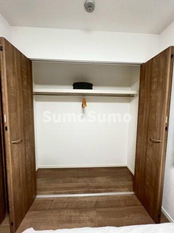 物件内観写真8　(収納があります)