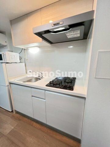 物件内観写真26　(コンパクトなキッチンで掃除もラクラク)