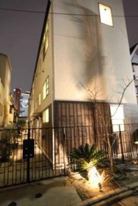 ＱＵＡＲＴＩＥＲＬＡＴＩＮ　ＳＡＮＧＥＮＣＨＡＹＡ物確ＩＴＡＮＪＩＢＢ外観写真