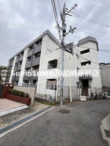 物件外観写真1　(外はこのようになっています)