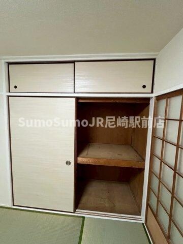 物件内観写真14　(専用の収納スペースです)