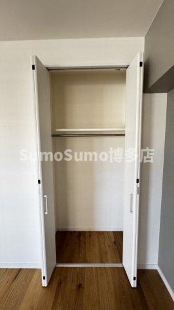 収納(小物を収納するのに便利です)