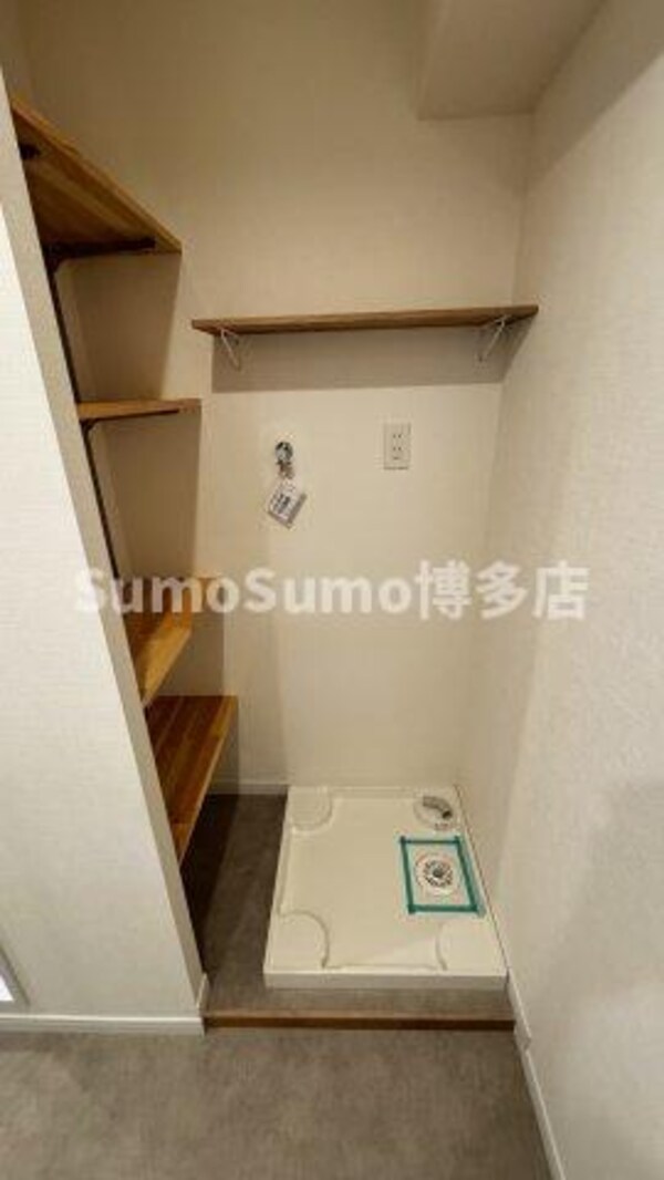 玄関(収納もある玄関です)