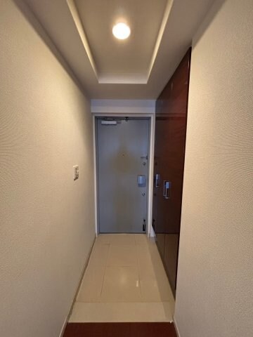 物件内観写真5　(毎日通る玄関はこちらです)