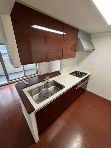 物件内観写真7　(キッチンでお料理をお楽しみください)