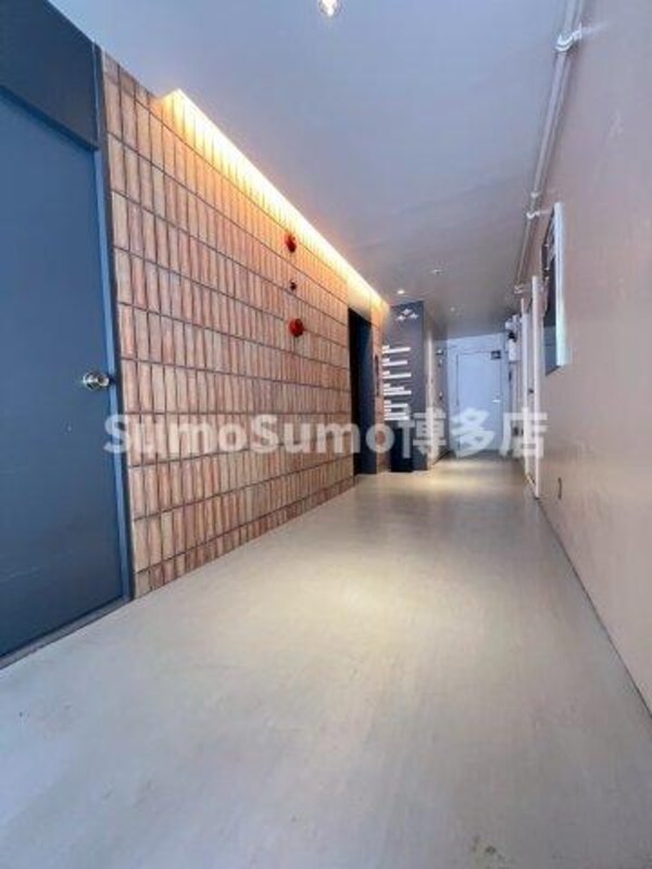 ロビー・ラウンジ(毎日通るロビーはこのようになっています)